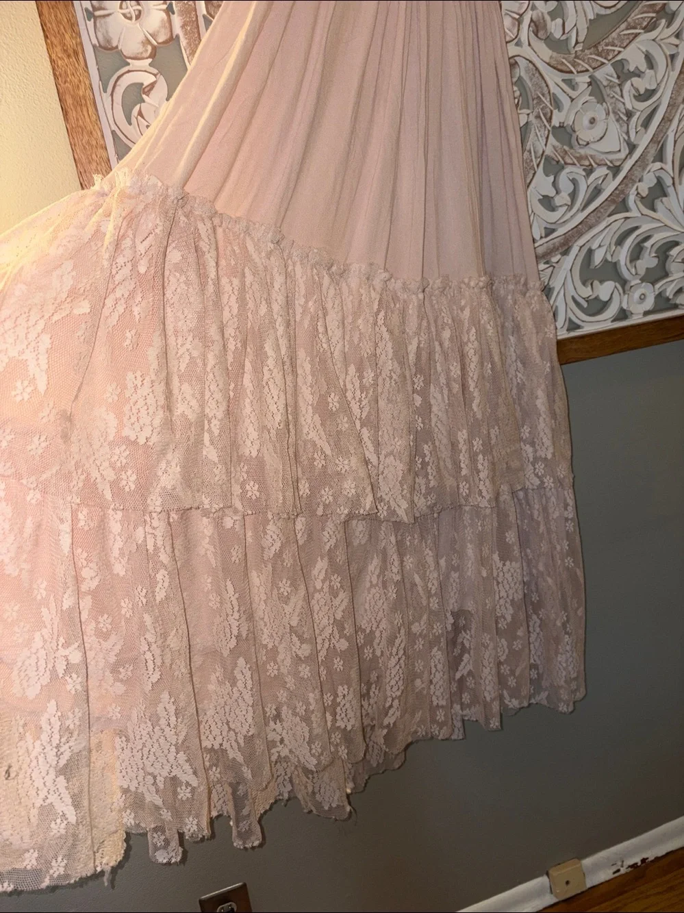 Joyfolie Mia Joy Catrin Boho Lace Tiered Maxi Chiffon Dress Blush sz 12 EUC